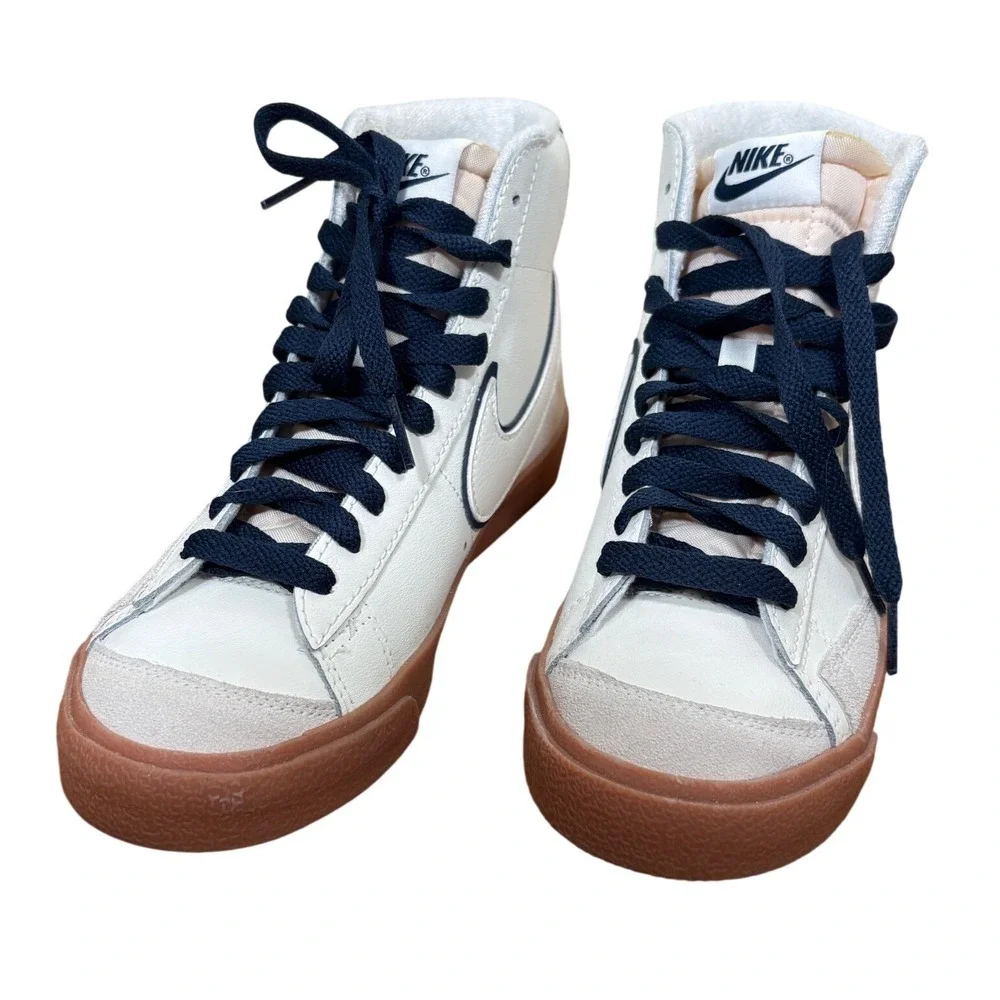 Nike Blazer Mid 77‎ Sneakers Sail Navy Gum Sole Mens 7.5 Women's 9 DQ7672-100